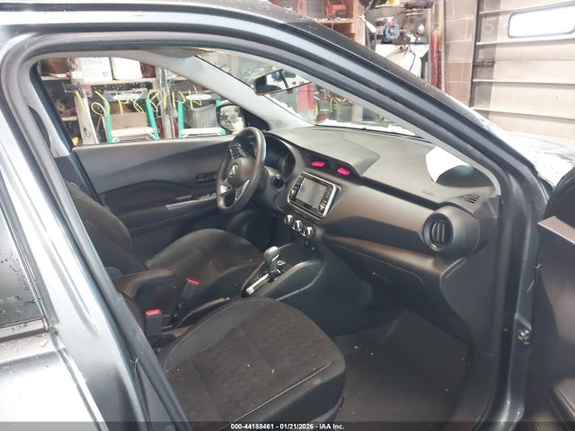 2021 NISSAN KICKS 3N1CP5BV6ML565699 Photo 4