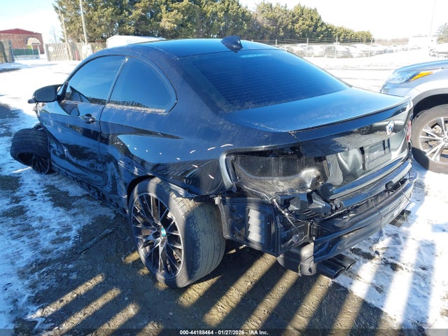 2021 BMW M2 WBS2U7C04M7H94785 Photo 2