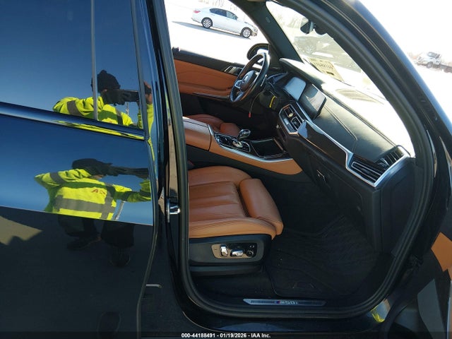 44188491 :رقم المزاد ، 5UXJU4C00N9L66411 vin ، 2022 Bmw X5 M50i مزاد بيع