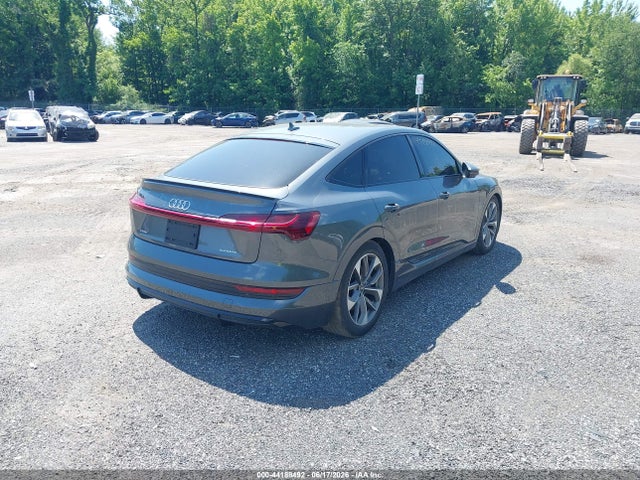 WA12AAGE4MB027901 Audi E-tron Sportback Premium Plus Quattro