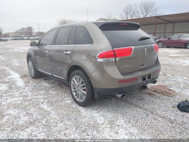 2012 LINCOLN MKX 2LMDJ8JK1CBL05622 Photo 2