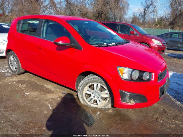 2015 CHEVROLET SONIC 1G1JC6SHXF4158633
