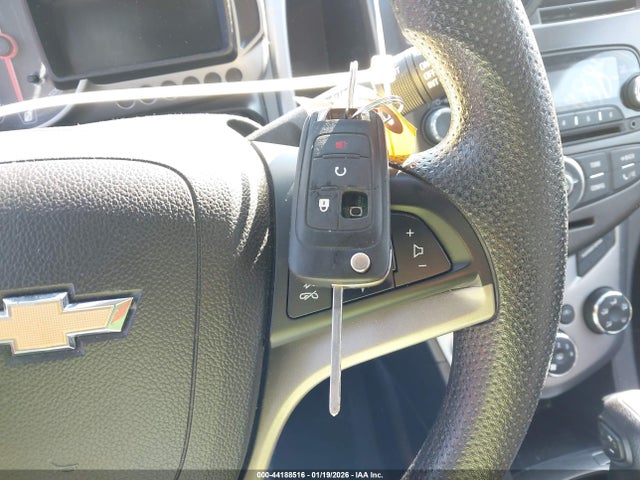 2015 CHEVROLET SONIC 1G1JC6SHXF4158633 Photo 10