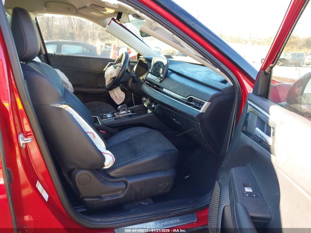 2023 MITSUBISHI OUTLANDER JA4J4UA80PZ019670 Photo 4