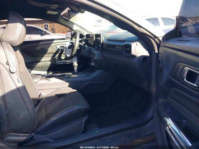 44188542 :رقم المزاد ، 1FA6P8TH2R5107367 vin ، 2024 Ford Mustang Ecoboost Fastback مزاد بيع