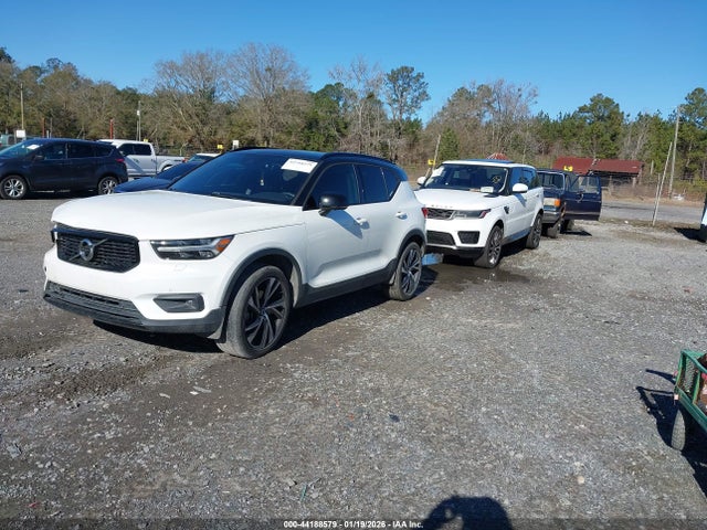 2020 VOLVO XC40 YV4AC2HMXL2284418 Photo 1