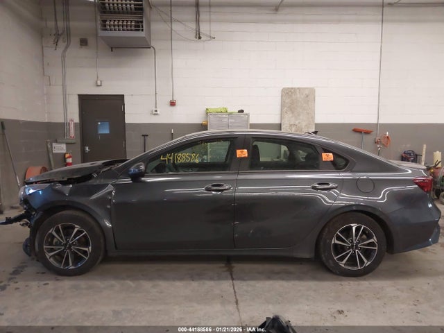 Aukcja sprzedaży 2024 Kia Forte Lxs, vin: 3KPF24AD6RE825624, numer aukcji: 44188586