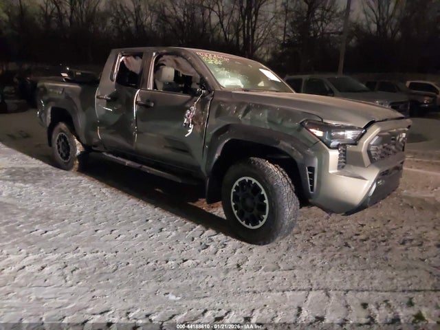 44188610 :رقم المزاد ، 3TMLB5JN5SM188528 vin ، 2025 Toyota Tacoma Trd Off Road مزاد بيع