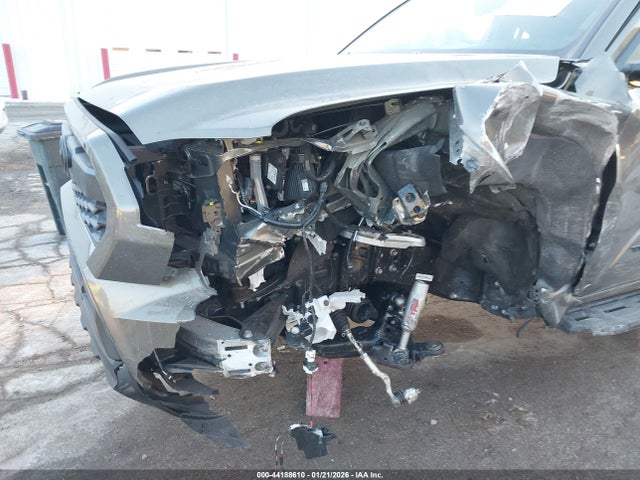 44188610 :رقم المزاد ، 3TMLB5JN5SM188528 vin ، 2025 Toyota Tacoma Trd Off Road مزاد بيع
