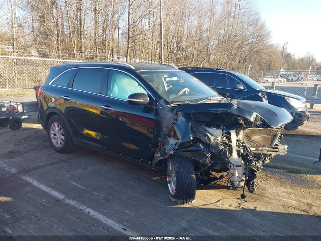 2017 KIA SORENTO 5XYPG4A38HG202858