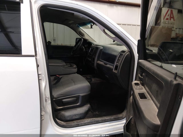 Продаж на аукціоні авто 2017 Ram 2500 Tradesman  4x4 8' Box, vin: 3C6TR5HT0HG699918, номер лоту: 44188685