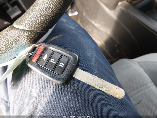 2HKRW6H36JH208671 Honda CR-V LX