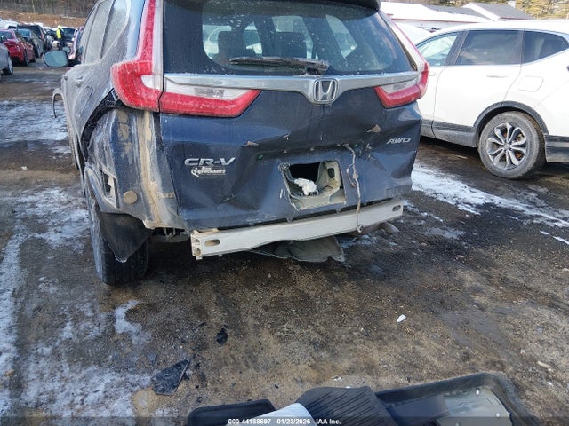 2HKRW6H36JH208671 Honda CR-V LX