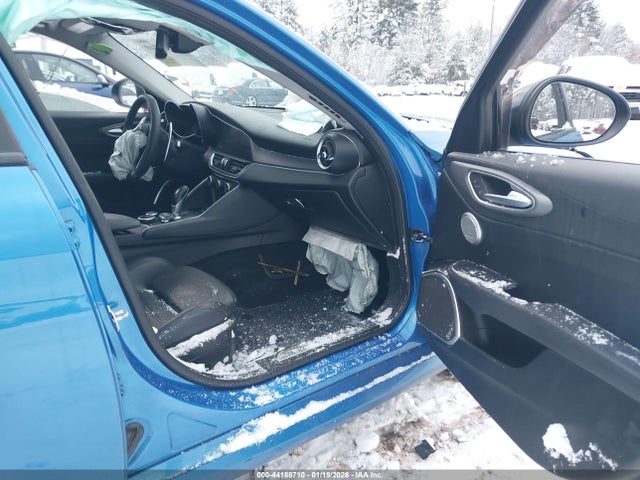 Aukcja sprzedaży 2019 Alfa Romeo Giulia Ti Sport Awd, vin: ZARFANBNXK7601994, numer aukcji: 44188710