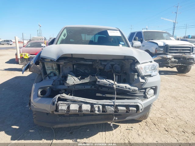 5TFAZ5CN3MX116403 Toyota Tacoma Sr5 V6