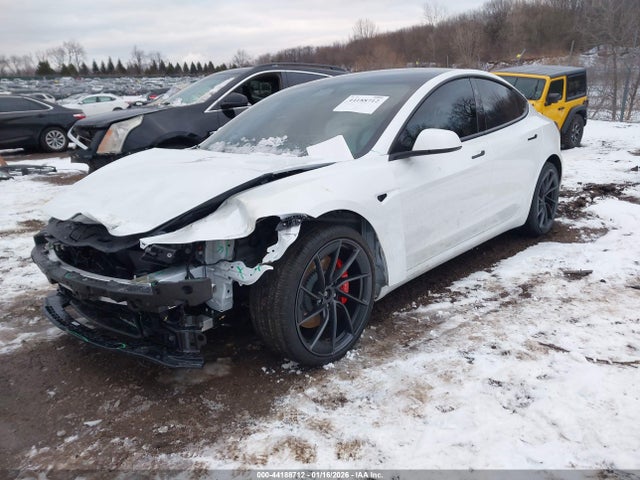2025 TESLA MODEL 3 5YJ3E1ET1SF037067 Photo 1