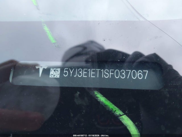 2025 TESLA MODEL 3 5YJ3E1ET1SF037067 Photo 8