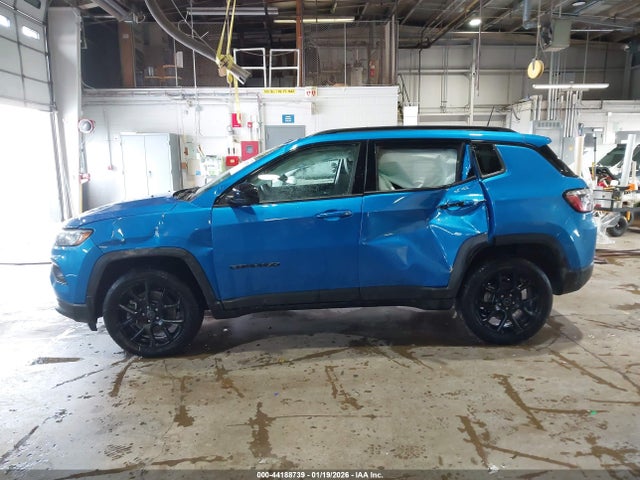 Jeep Compass Latitude 4x4 2025 3C4NJDBN8ST540320 Image 14