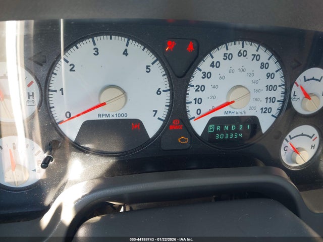 44188743 :رقم المزاد ، 1D7HA18227S205660 vin ، 2007 Dodge Ram 1500 Slt مزاد بيع