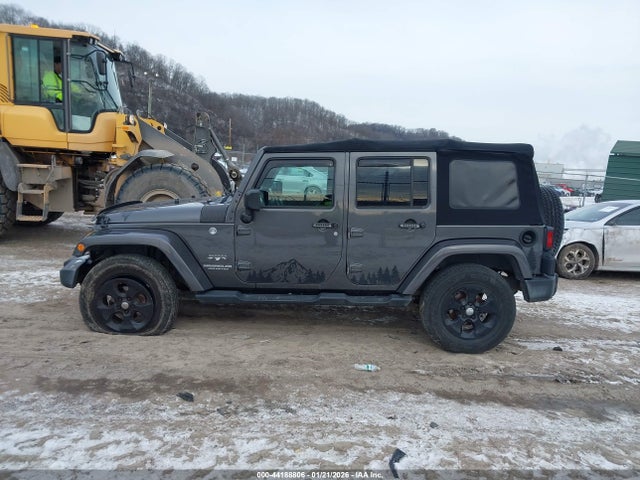 Продаж на аукціоні авто 2017 Jeep Wrangler Unlimited Sahara 4x4, vin: 1C4HJWEG3HL543507, номер лоту: 44188806