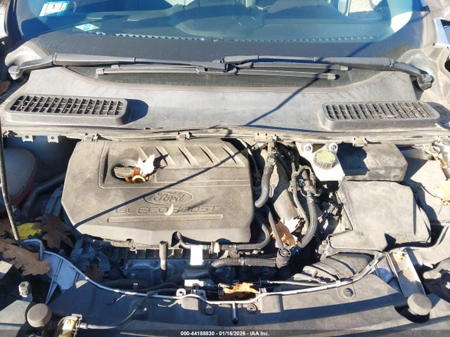 1FMCU9GD1HUC16342 Ford ESCAPE SE