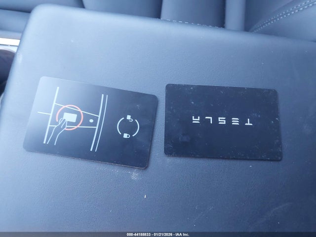 2023 TESLA MODEL Y 7SAYGDEE0PA172079 Photo 10
