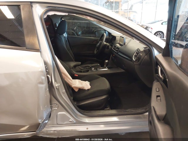 Aukcja sprzedaży 2016 Mazda Mazda3 I Sport, vin: JM1BM1T73G1313883, numer aukcji: 44188842