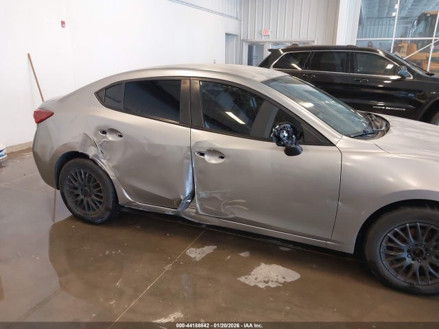 Aukcja sprzedaży 2016 Mazda Mazda3 I Sport, vin: JM1BM1T73G1313883, numer aukcji: 44188842