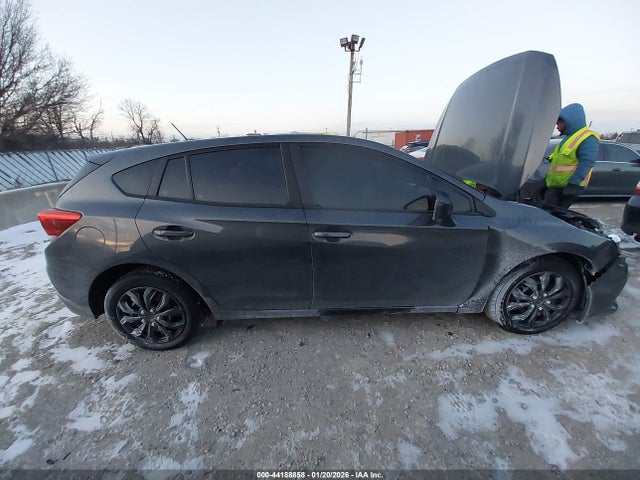 2022 Subaru Impreza Base 5-door მანქანა იყიდება აუქციონზე, vin: 4S3GTAB65N3723409, აუქციონის ნომერი: 44188858