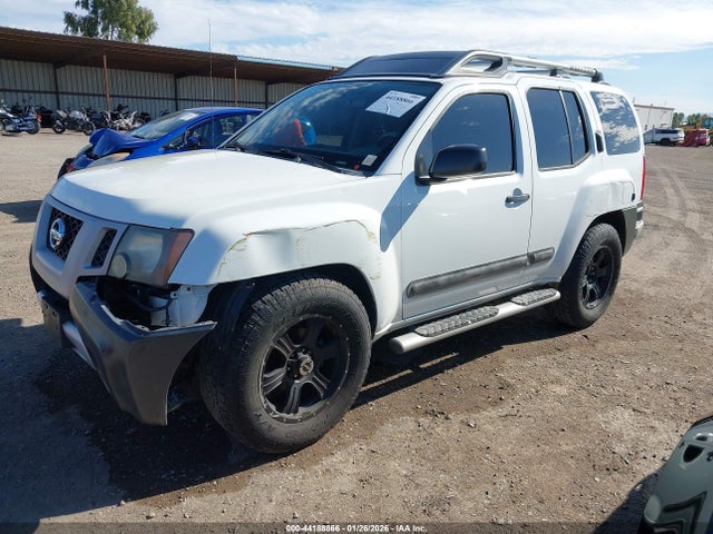 44188866 :رقم المزاد ، 5N1AN0NUXDN824643 vin ، 2013 Nissan Xterra S مزاد بيع