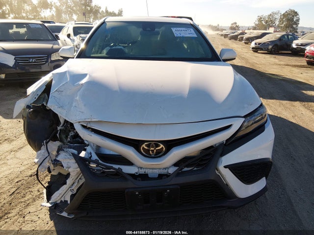 4T1G11AKXMU428928 Toyota CAMRY SE