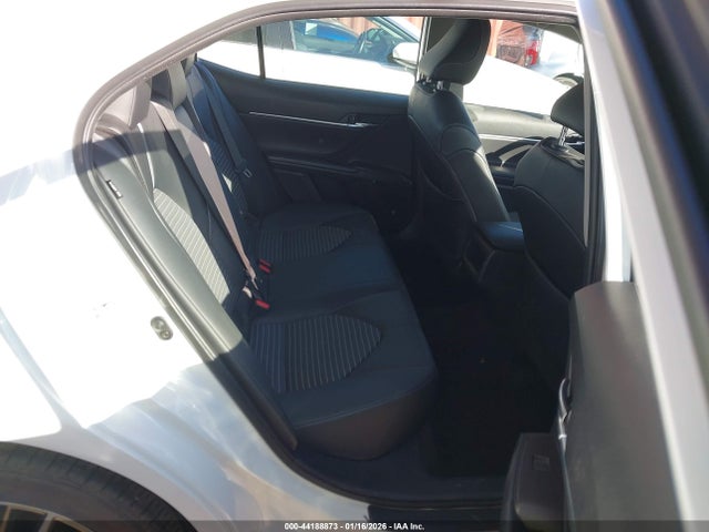 4T1G11AKXMU428928 Toyota CAMRY SE