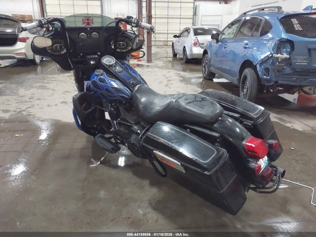 2002 HARLEY-DAVIDSON FLHRI 1HD1FBW312Y610444 Photo 2