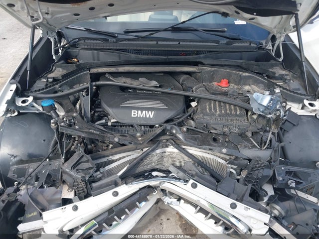 2017 BMW X1 WBXHU7C3XH5H34512 Photo 9