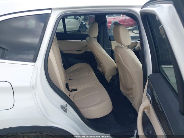 2017 BMW X1 WBXHU7C3XH5H34512 Photo 7