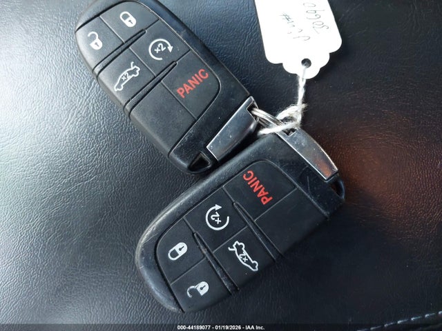 2016 Chrysler 200 S მანქანა იყიდება აუქციონზე, vin: 1C3CCCDGXGN130690, აუქციონის ნომერი: 44189077