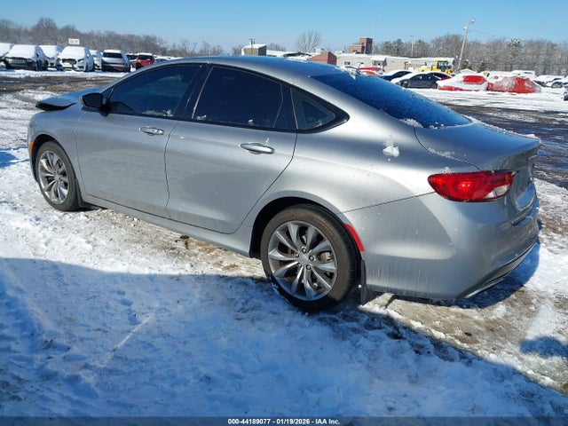 2016 Chrysler 200 S მანქანა იყიდება აუქციონზე, vin: 1C3CCCDGXGN130690, აუქციონის ნომერი: 44189077