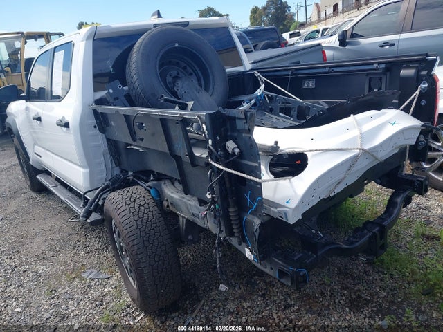 Toyota Tacoma Trd Off Road 2024 3TMLB5JN2RM055316 Image 3