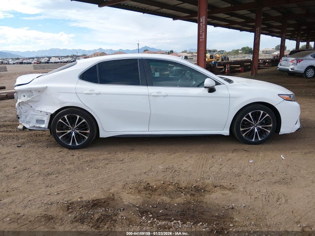 4T1B11HK9JU620076 Toyota CAMRY SE