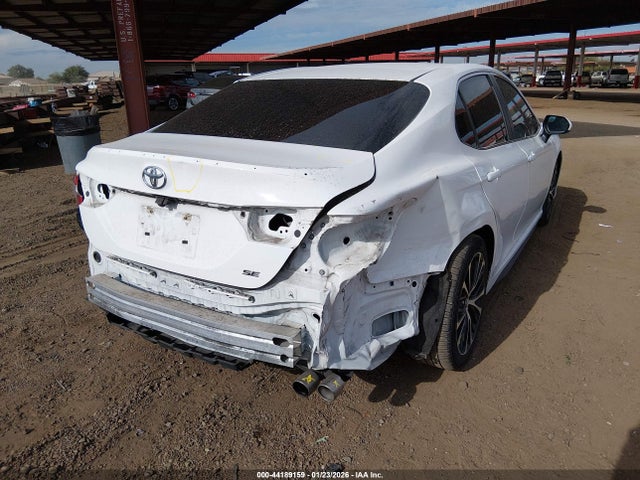 4T1B11HK9JU620076 Toyota CAMRY SE