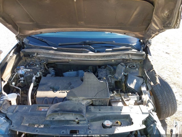 2017 MITSUBISHI OUTLANDER JA4AD2A39HZ018494 Photo 9