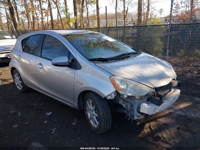 2013 TOYOTA PRIUS C JTDKDTB34D1536326