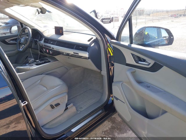 2018 AUDI Q7 WA1LHAF77JD008391 Photo 4