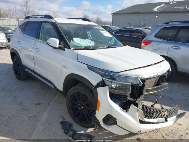 2022 KIA SELTOS KNDEUCA2XN7299085