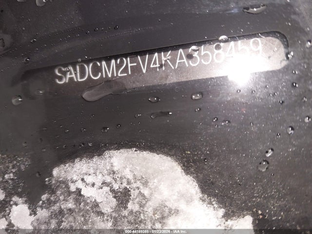 2019 JAGUAR F-PACE SADCM2FV4KA358459 Photo 8