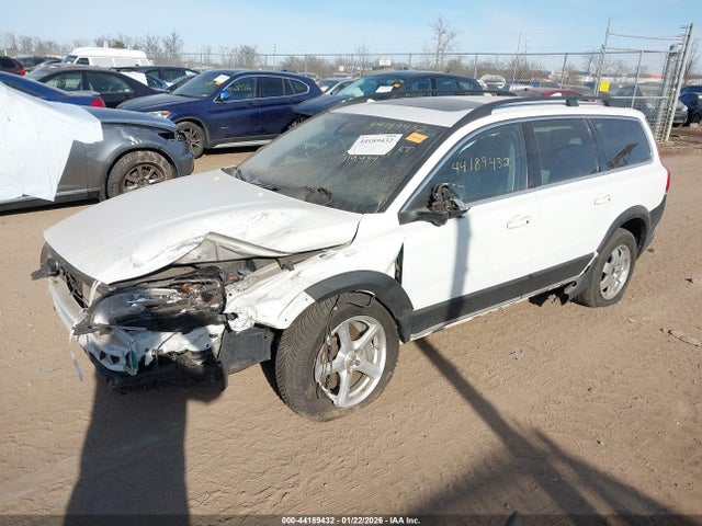 2015 VOLVO XC70 YV4952NK8F1209808 Photo 1