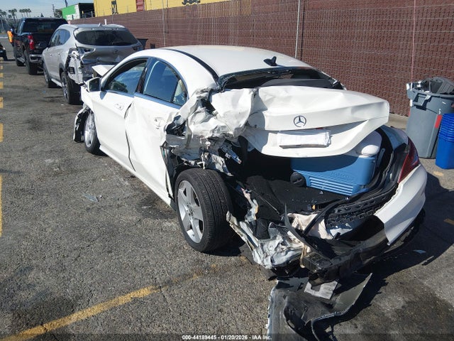 Mercedes-Benz CLA 250 2018 WDDSJ4EB5JN553406 Image 3