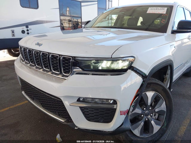 Продажа на аукционе авто 2023 Jeep Grand Cherokee 4xe, vin: 1C4RJYB68P8785674, номер лота: 44189449