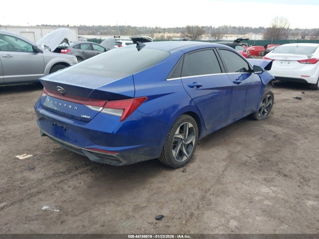2021 HYUNDAI ELANTRA KMHLP4AG0MU130589 Photo 3