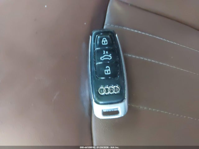 2020 AUDI A6 WAUK2AF20LN086609 Photo 10